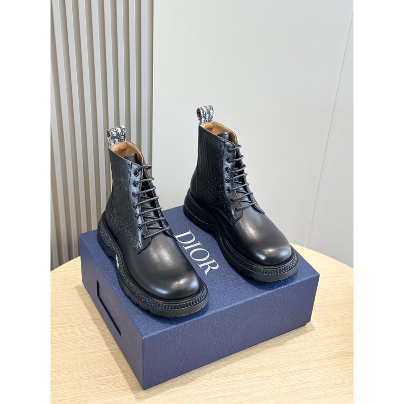 ch**an D*or boots